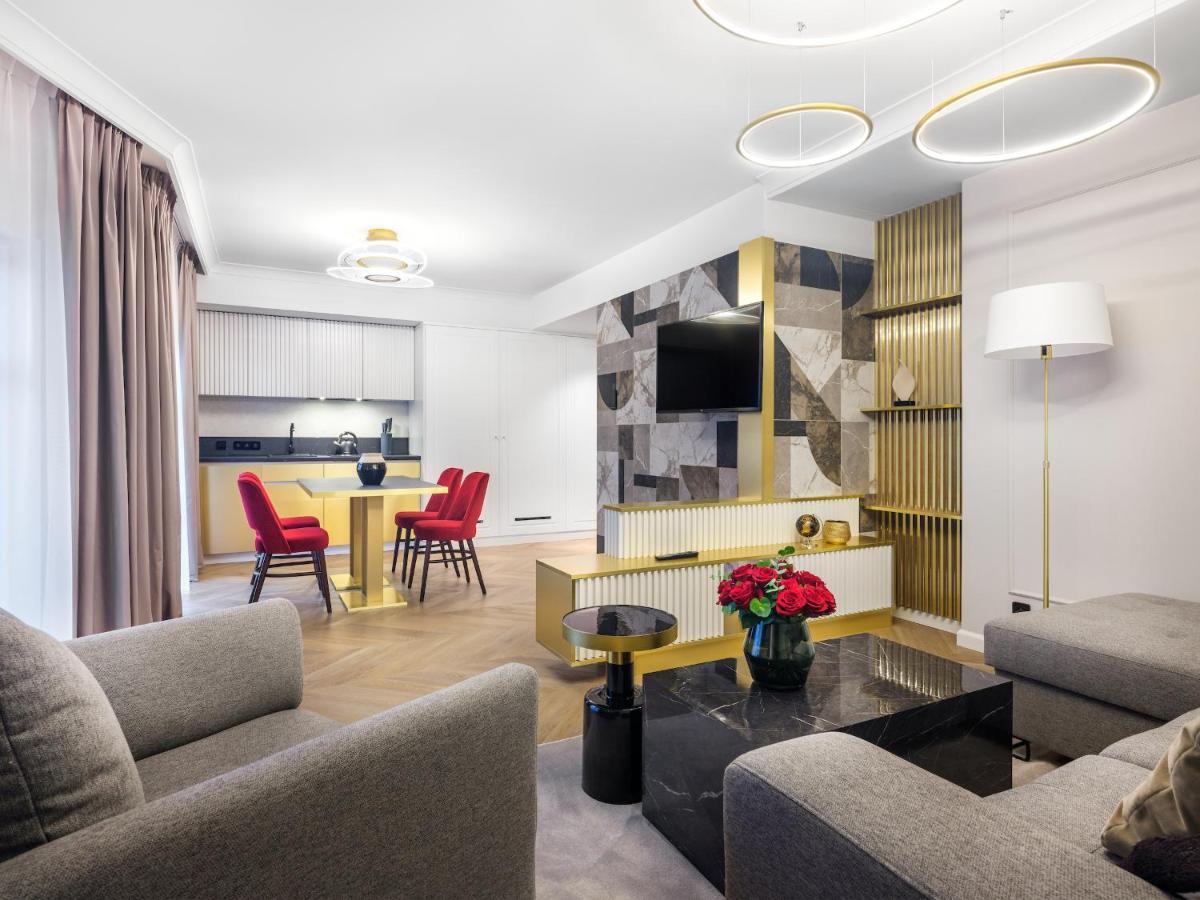 Golden Queen Deluxe Jacuzzi Apartments - Old Town Kraków Exteriör bild